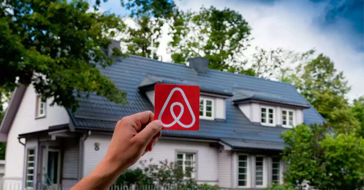 Make money through airbnb in 2022