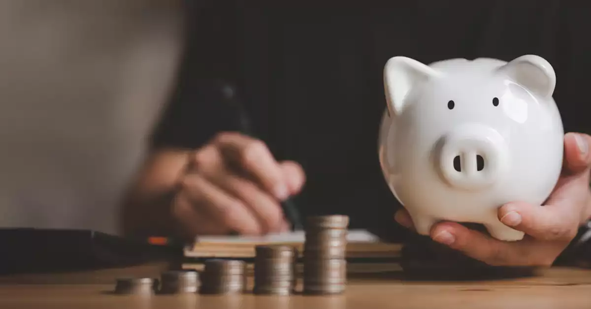 Top 10 Ways To Save Money In 2022